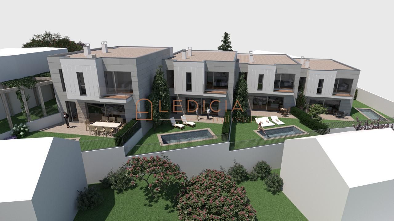 Exterior view of Single-family semi-detached for sale in Vigo   with Heating, Private garden and Terrace