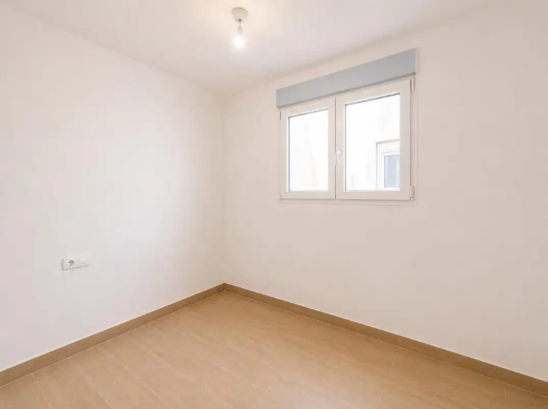 Habitación de Piso en venta en Benicarló con Parquet
