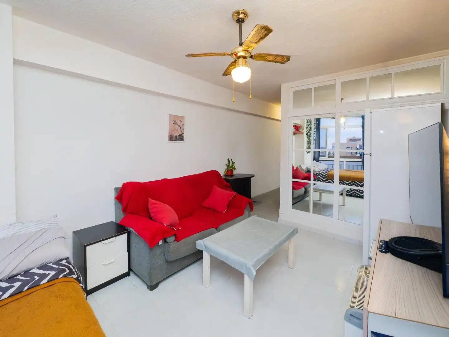 Sala de estar de Estudio en venta en Benalmádena con Terraza y Amueblado