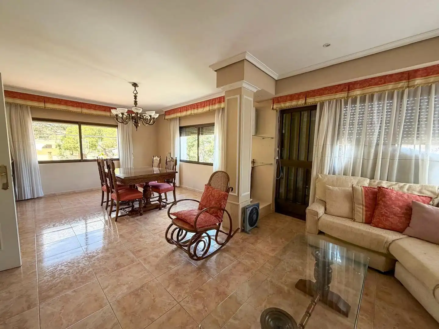 Comedor de Casa o chalet en venta en Torrent con Aire acondicionado, Jardín privado y Terraza