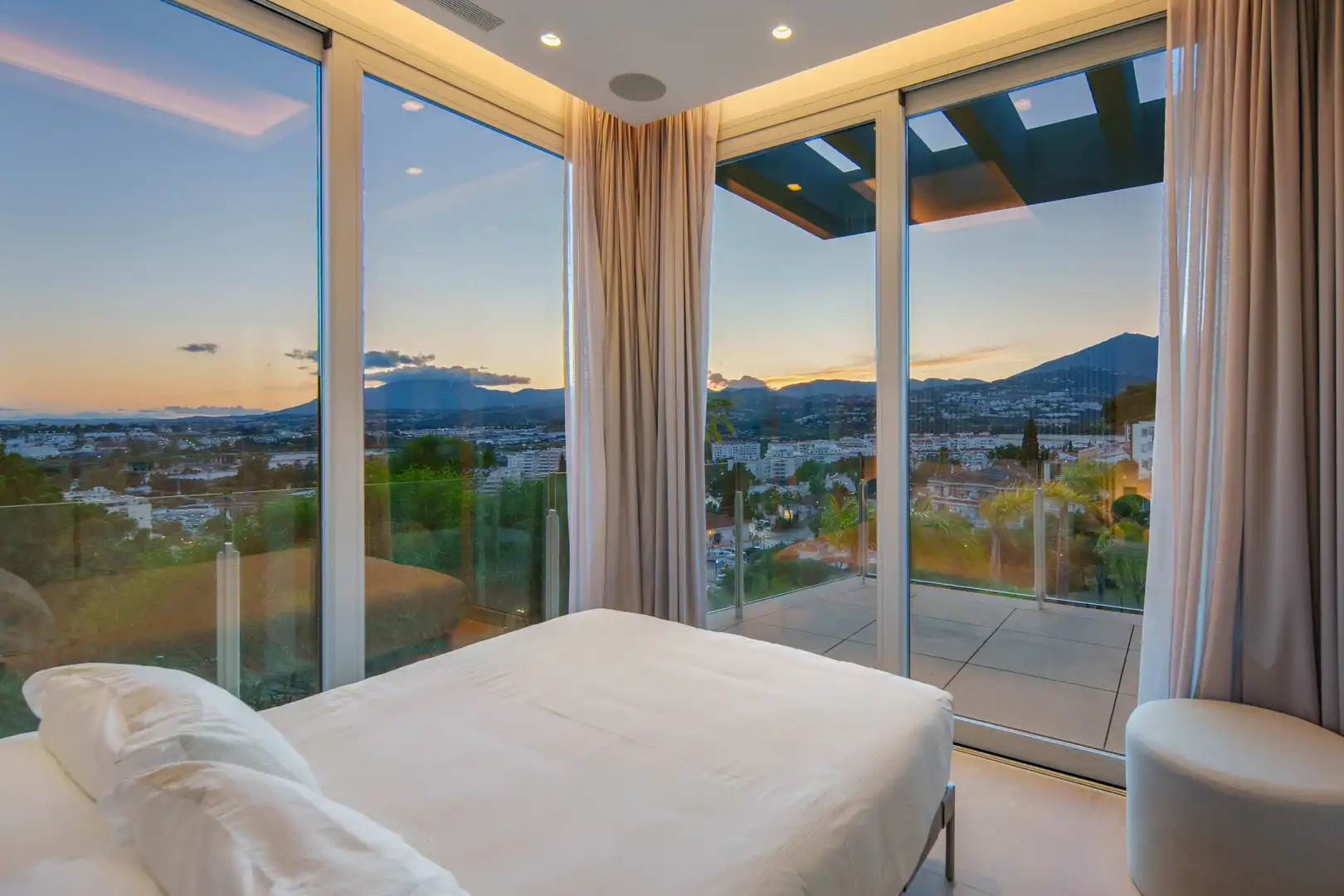 Casa amb piscina en venda a Nueva Andalucía, imagen 15