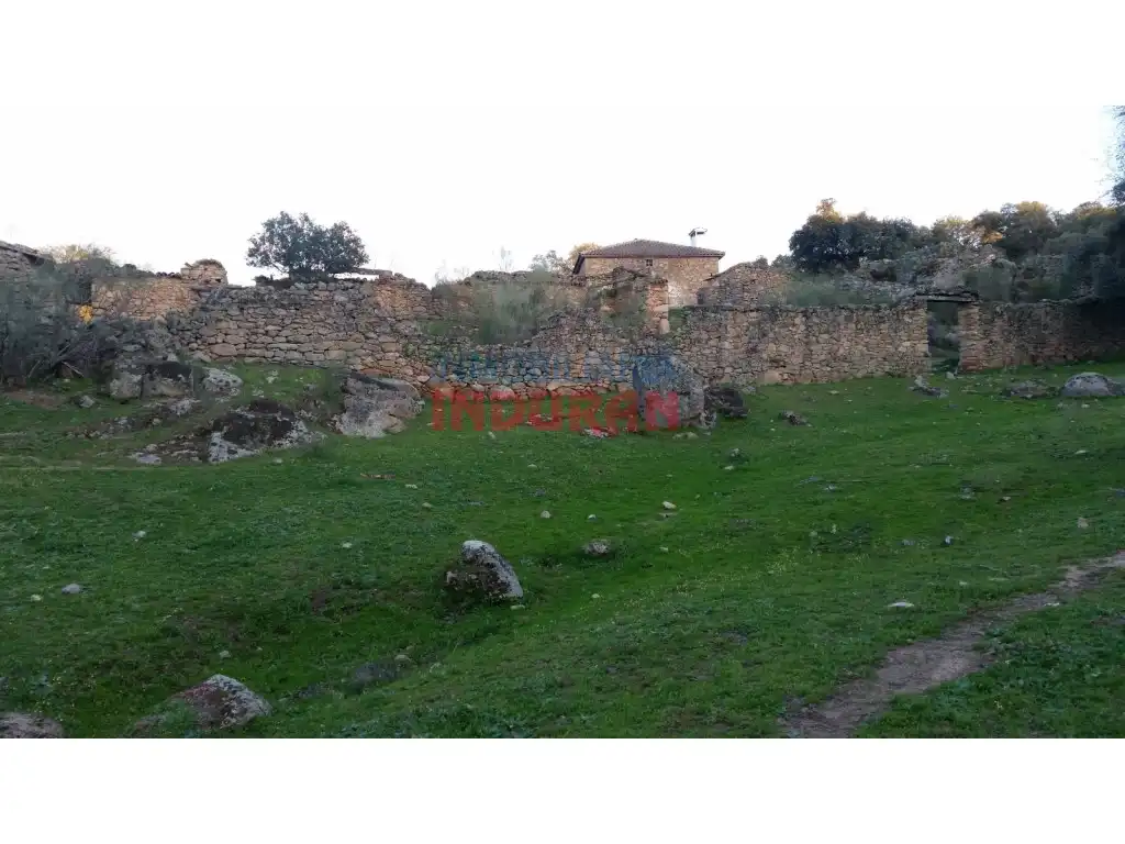 Country house zum Verkauf in Valdelacasa de Tajo