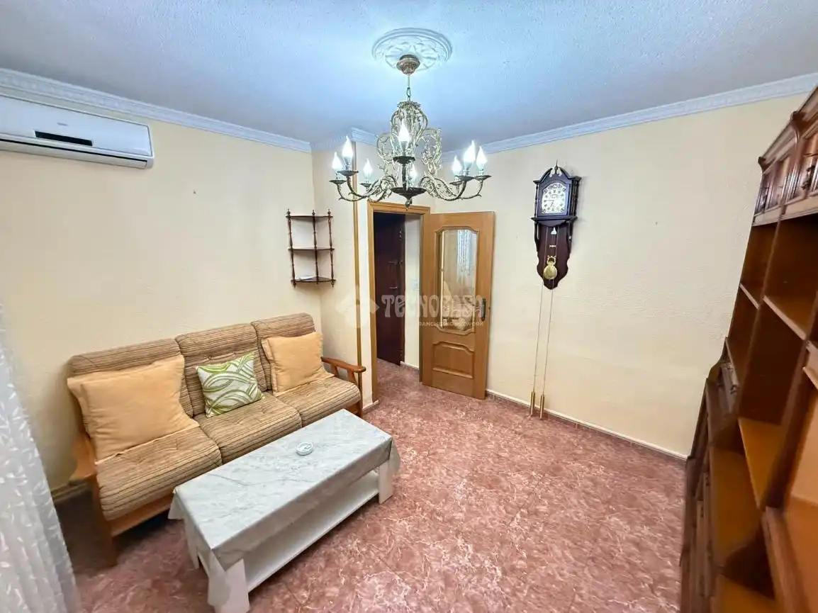 Flat for sale in Universidad