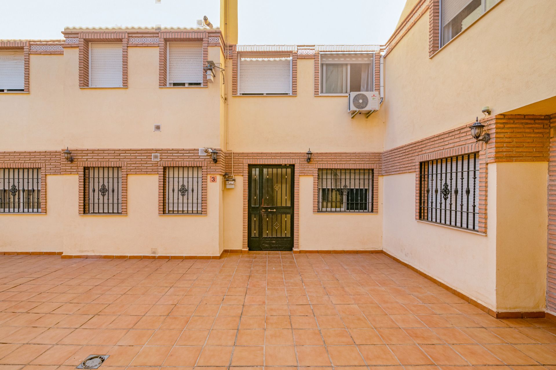 Exterior view of Flat for sale in Las Gabias