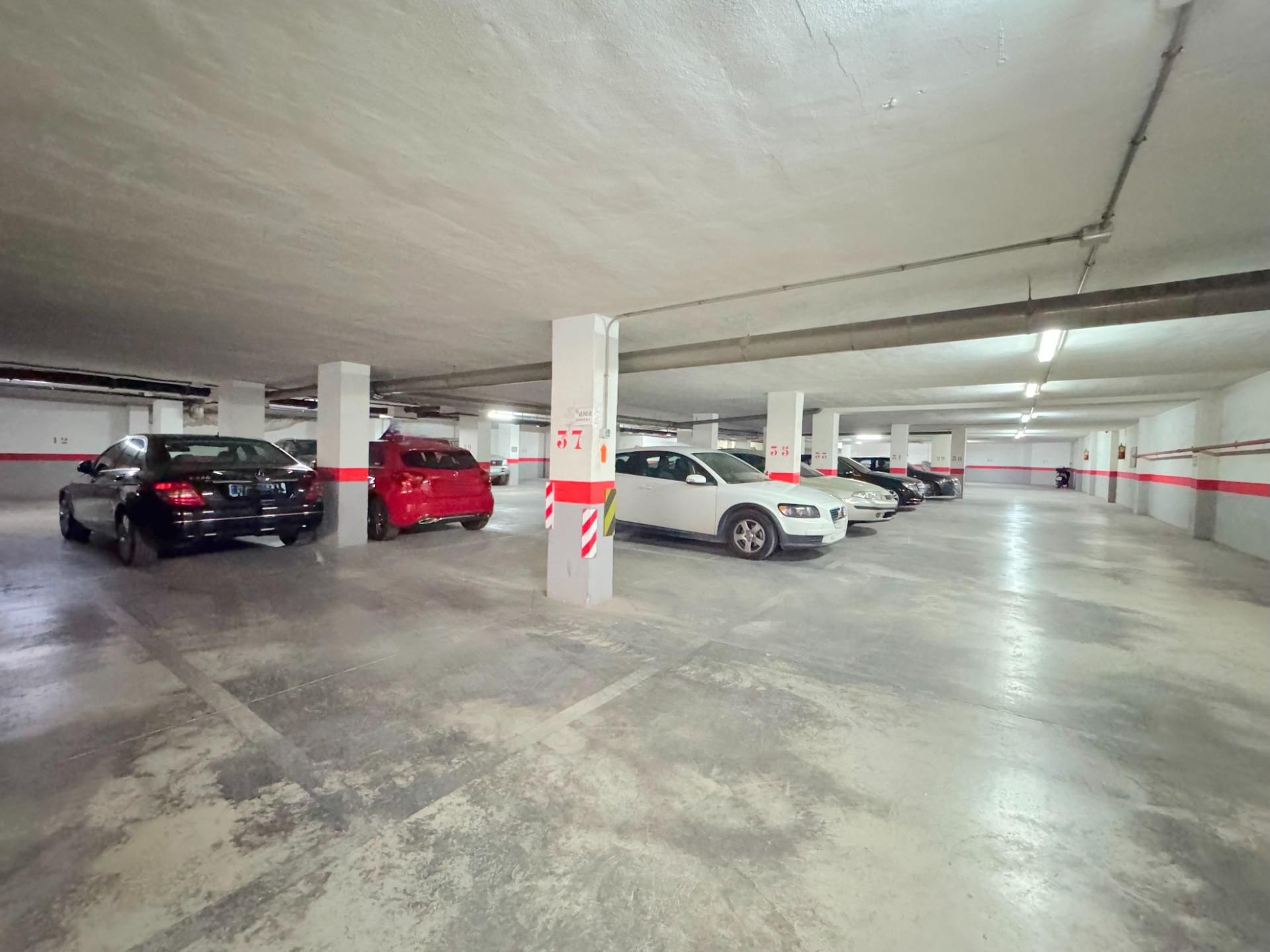 Parking of Garage for sale in Elda