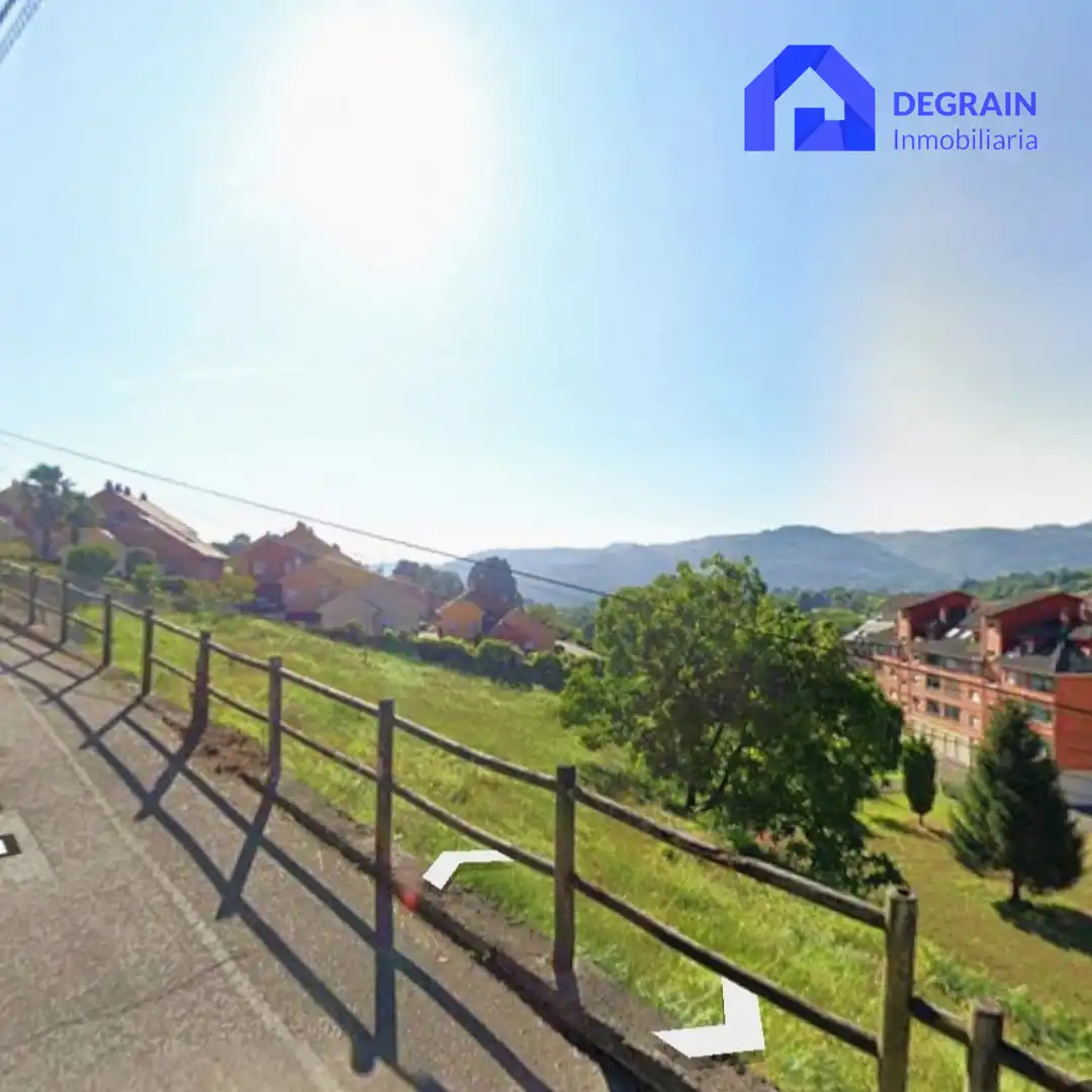 Außenansicht von Residential zum Verkauf in Salas