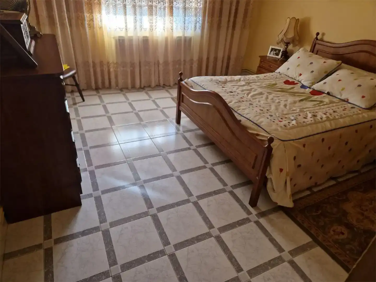 Dormitori de Casa o xalet en venda en Villabrázaro amb Jardí privat, Traster i Moblat