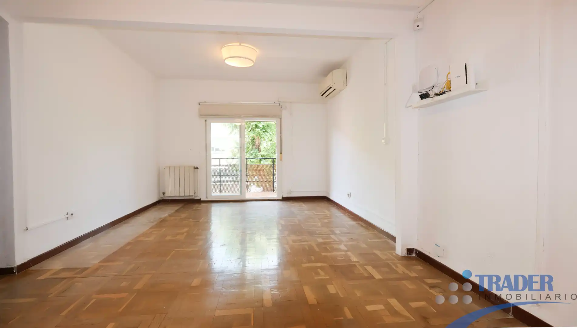 Sala d'estar de Pis en venda en Leganés amb Jardí privat, Terrassa i Balcó