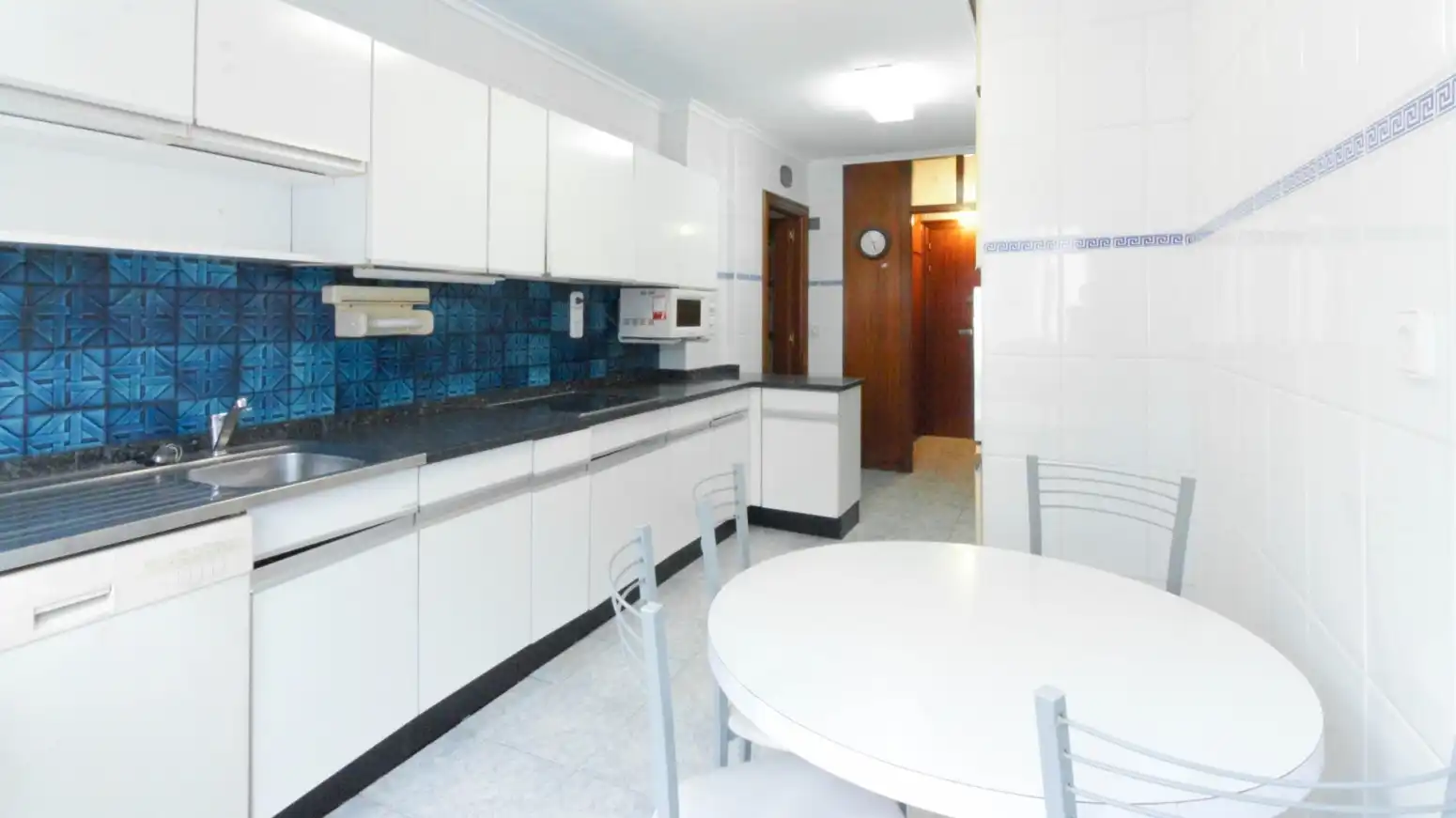 Kitchen of Flat for rent in Santander  with Heating, Parquet flooring and Furnished
