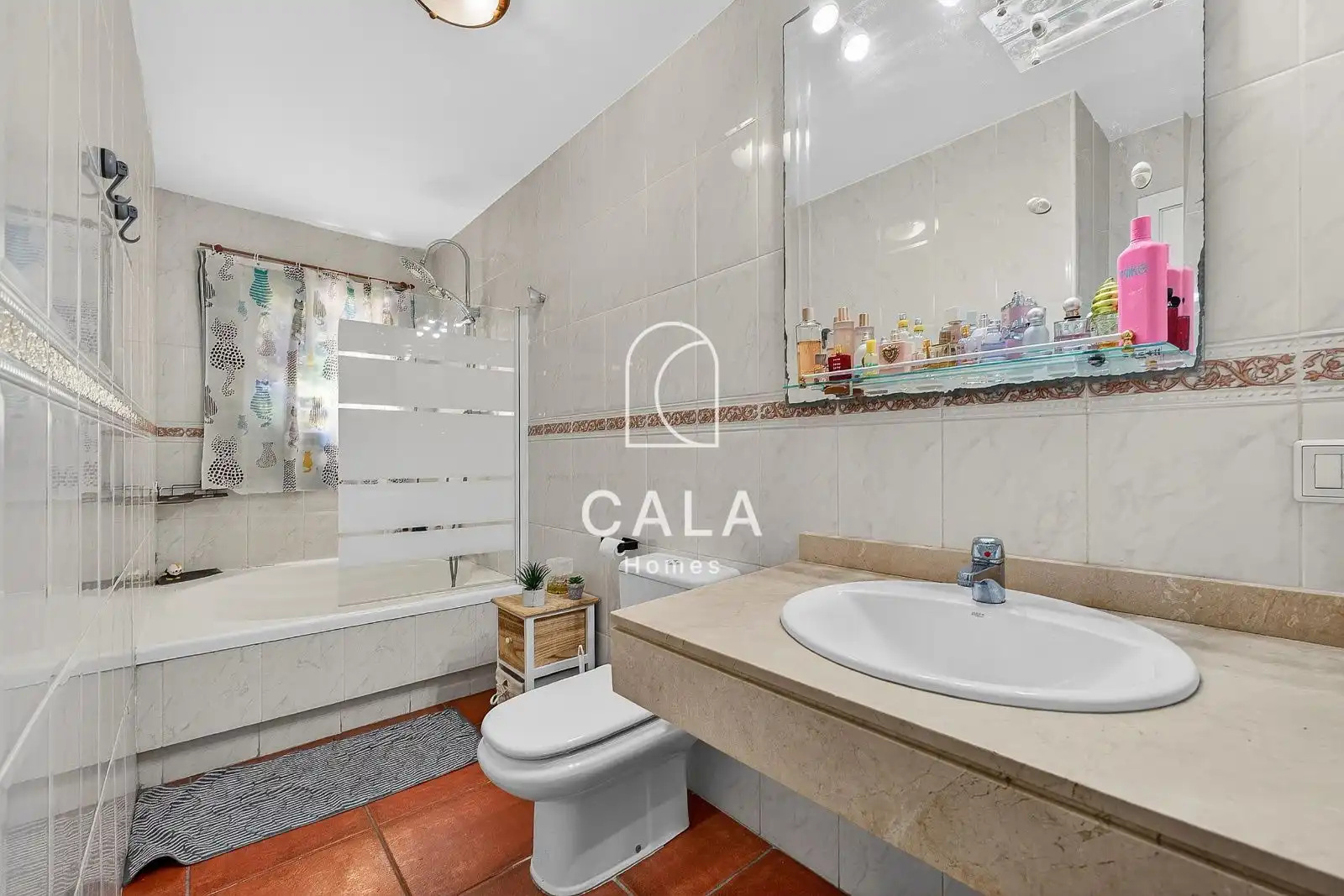 Badezimmer von Einfamilien-Reihenhaus zum Verkauf in Adeje mit Terrasse, Schwimmbad und Möbliert
