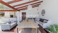 Sala d'estar de Casa o xalet en venda en Sant Pere de Ribes amb Terrassa i Piscina