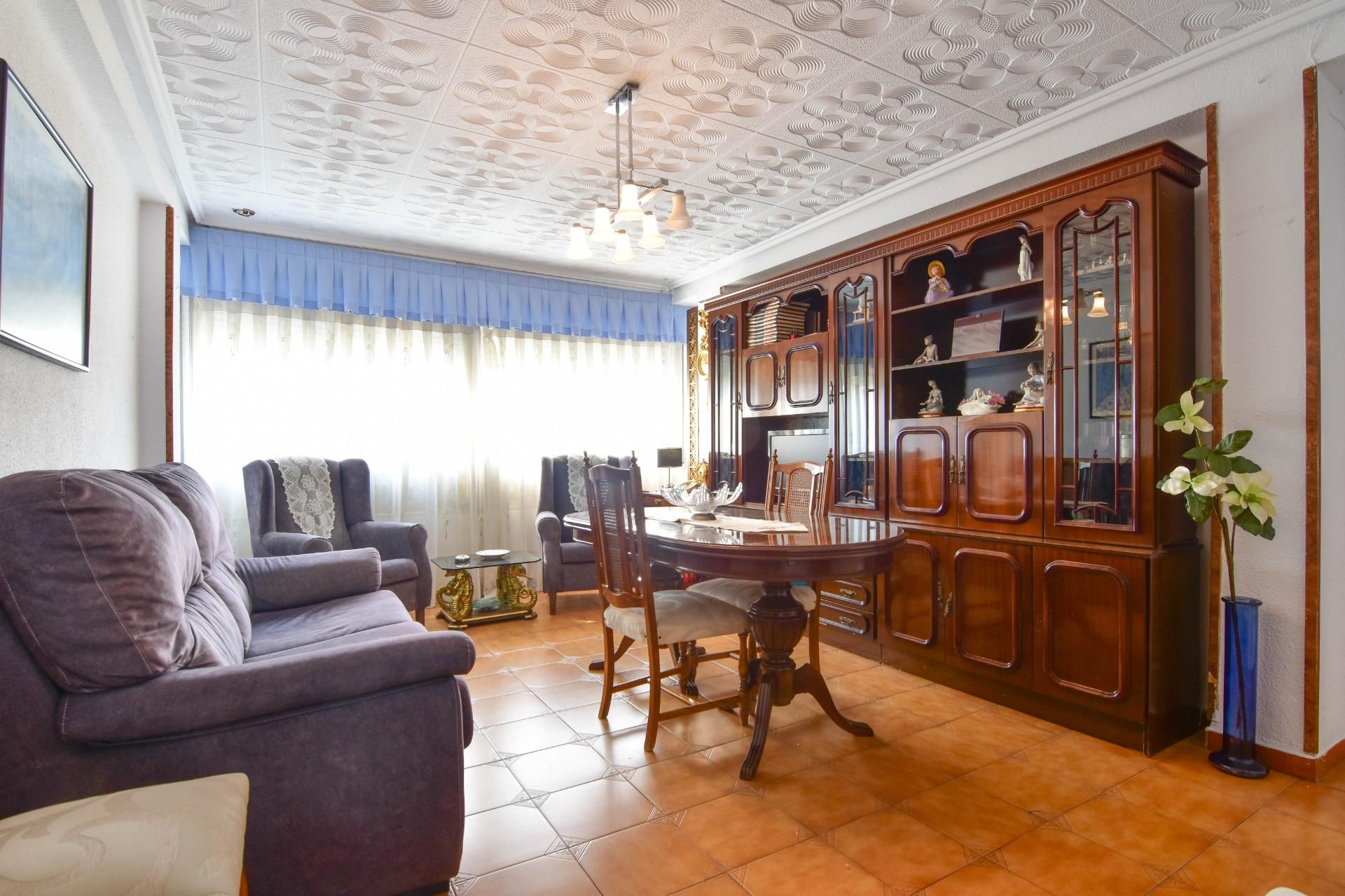 Sala d'estar de Pis en venda en  Valencia Capital amb Aire condicionat