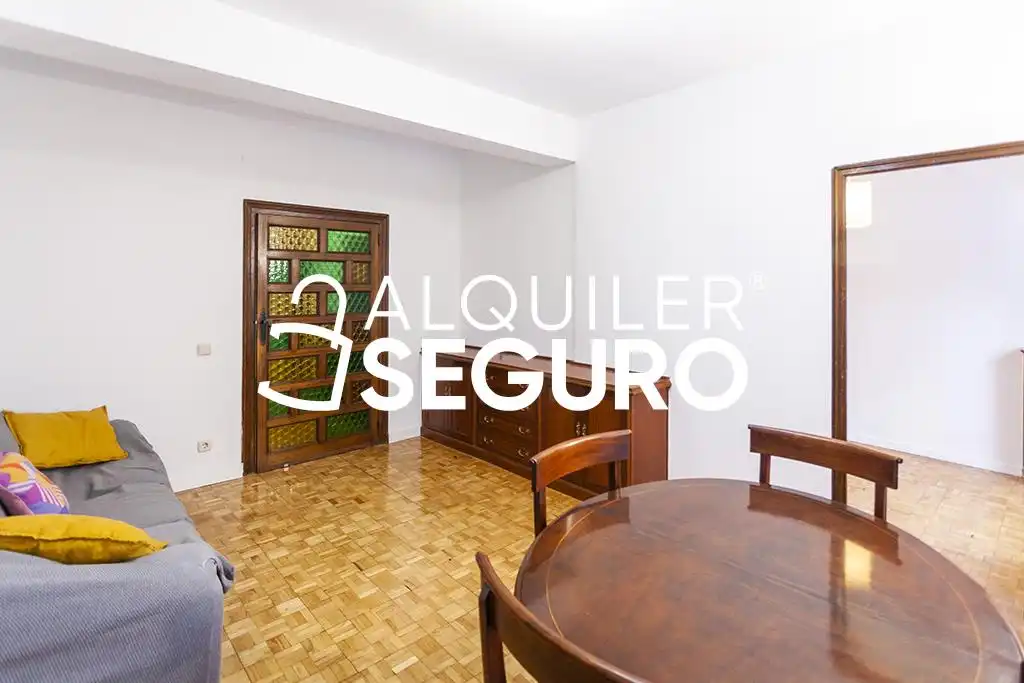 Wohnzimmer von Wohnung zur Miete in Madrid mit Heizung und Möbliert