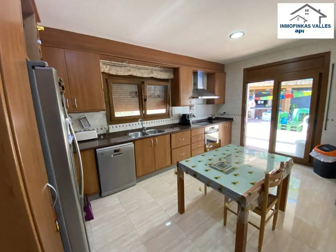 Cocina de Casa o chalet en venta en Lliçà de Vall con Aire acondicionado, Calefacción y Jardín privado