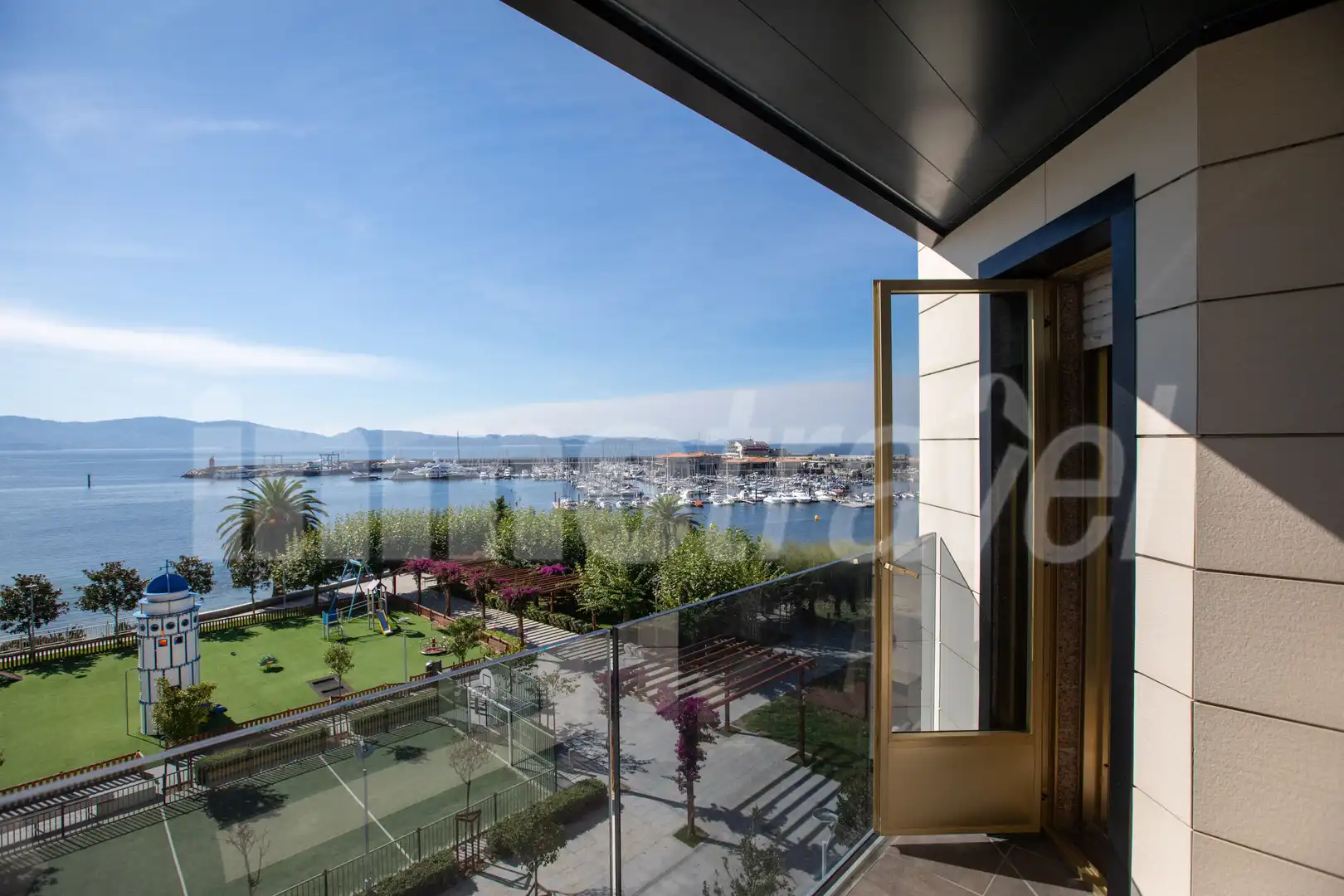 Piso con terraza en venta en Rúa da Constitución 4, imagen 27