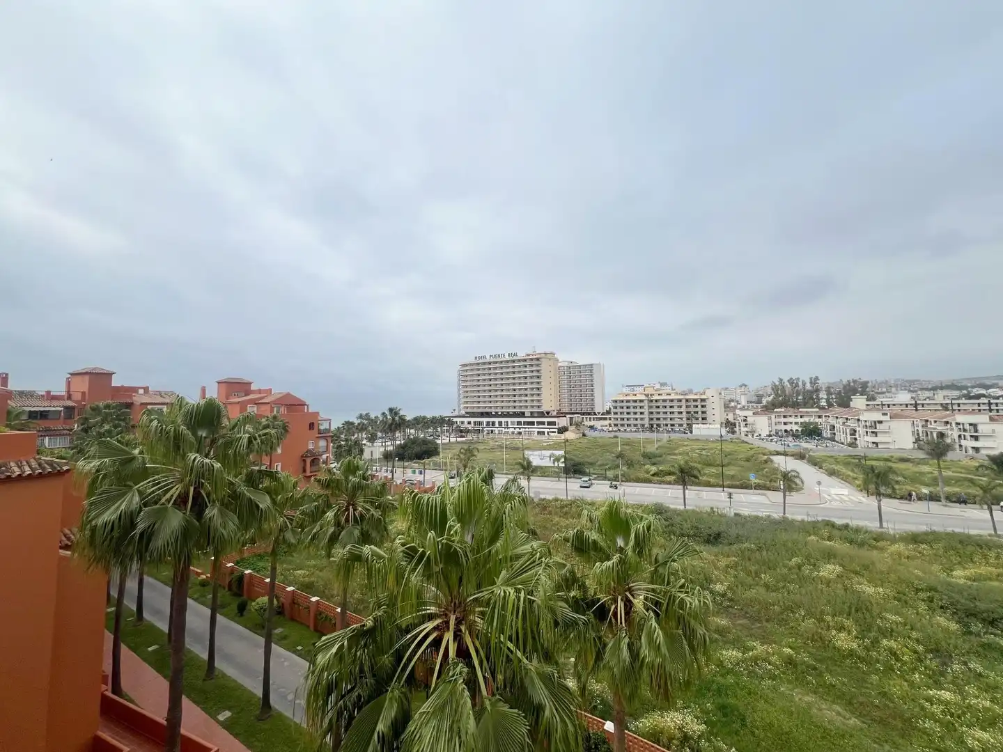 Vista exterior de Àtic en venda en Torremolinos amb Aire condicionat, Terrassa i Traster