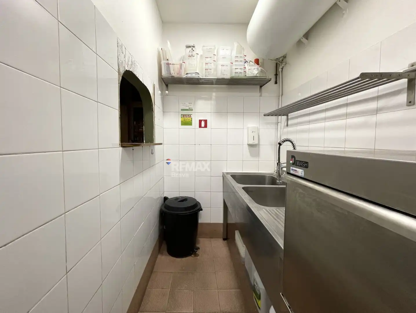 Business premises to rent in Avenida AV DE LA GOLA DE L ESTANY, imagen 24
