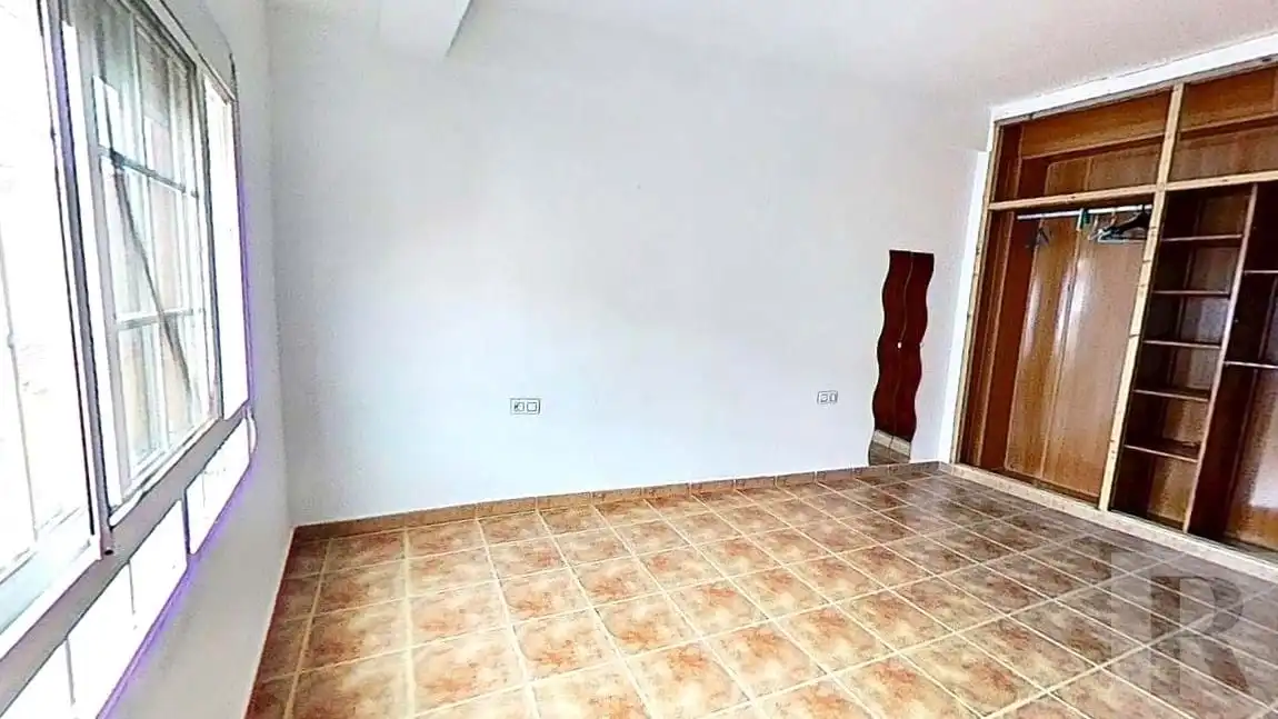 Detached homes for sale in Algeciras  with Terrace and Storage room