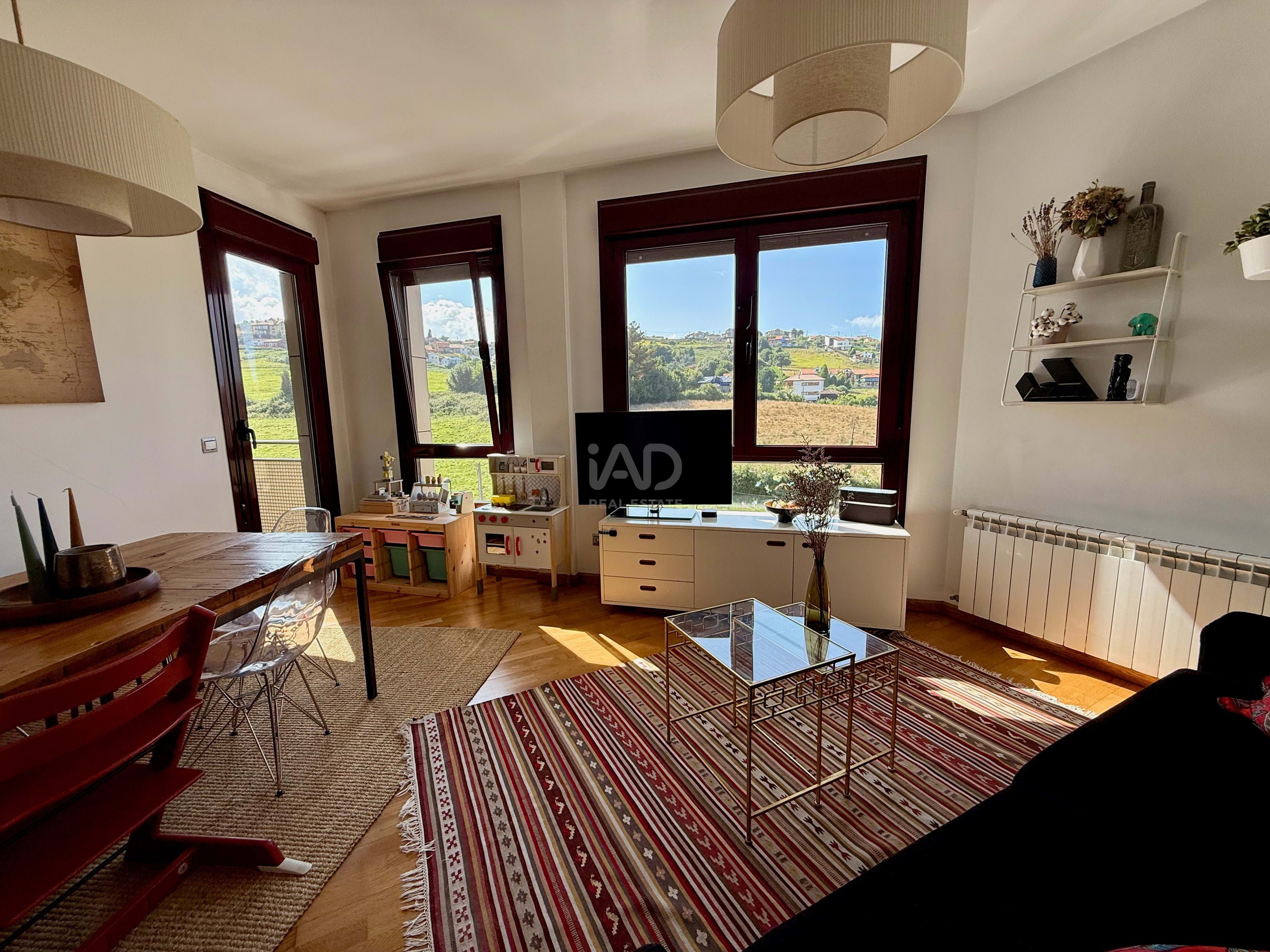 Sala de estar de Piso en venta en Castrillón con Calefacción