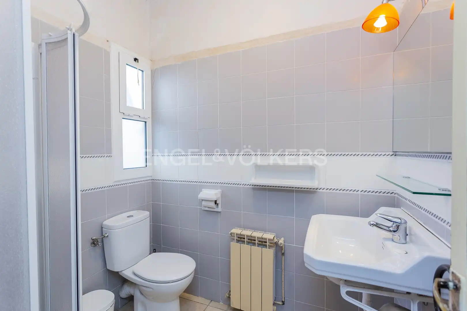Baño de Finca rústica en venta en Sant Quintí de Mediona con Calefacción, Jardín privado y Trastero