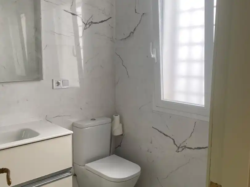 Bathroom of Flat for rent in  Córdoba Capital  with Air Conditioner