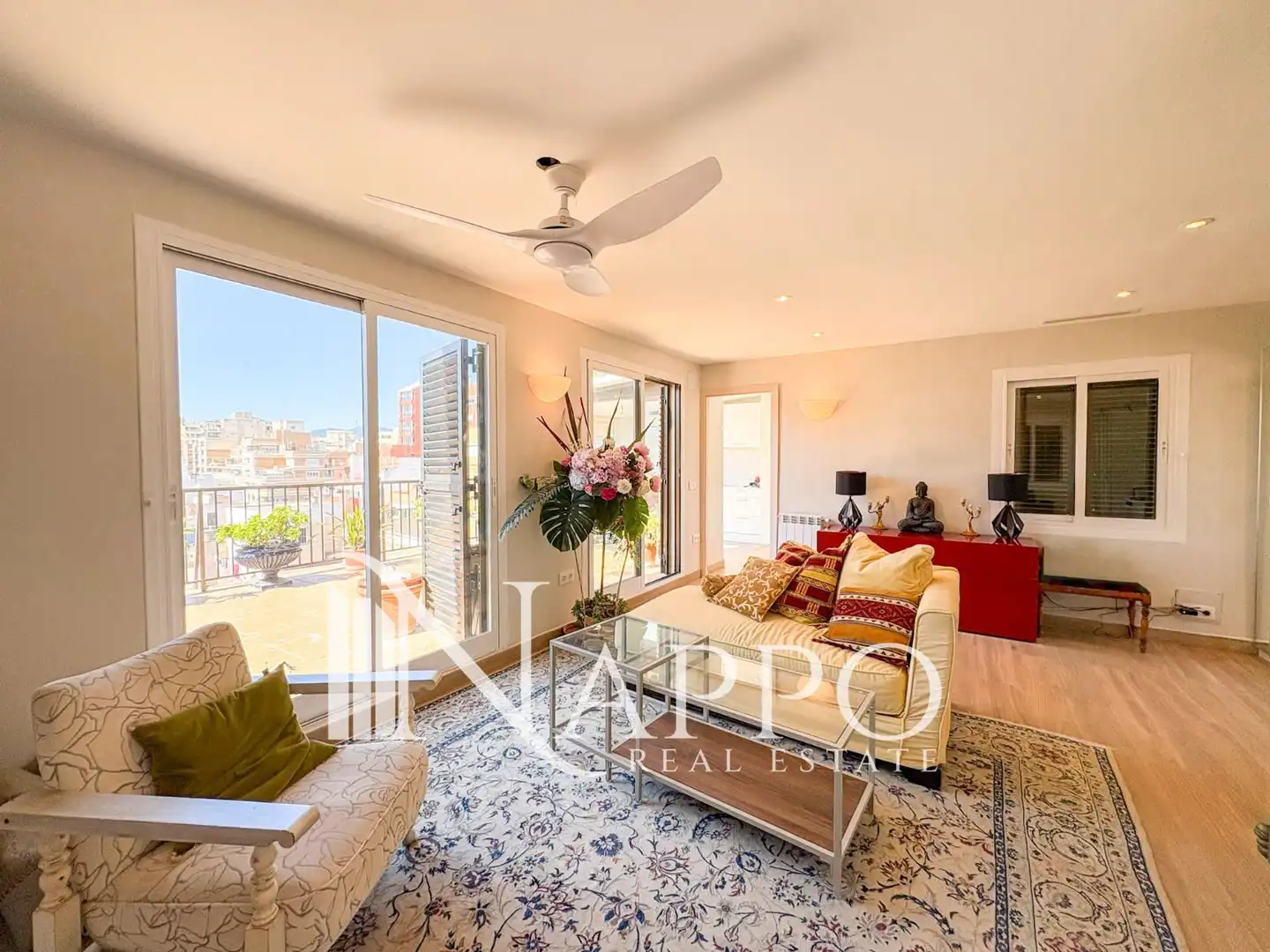Ático con ascensor en venta en Joan Alcover