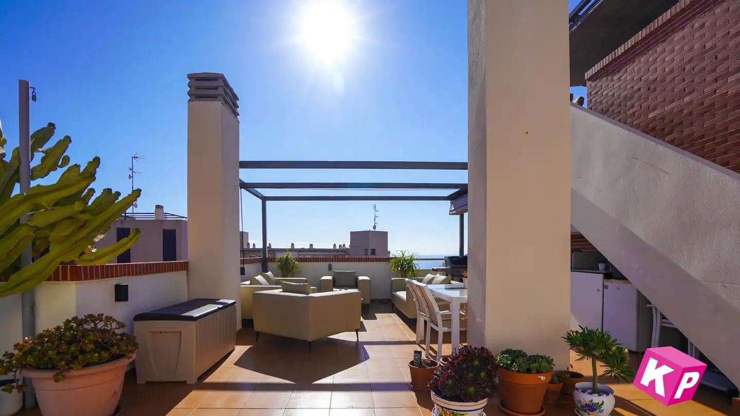 Terrasse von Wohnung zum Verkauf in Santa Pola mit Klimaanlage, Heizung und Terrasse