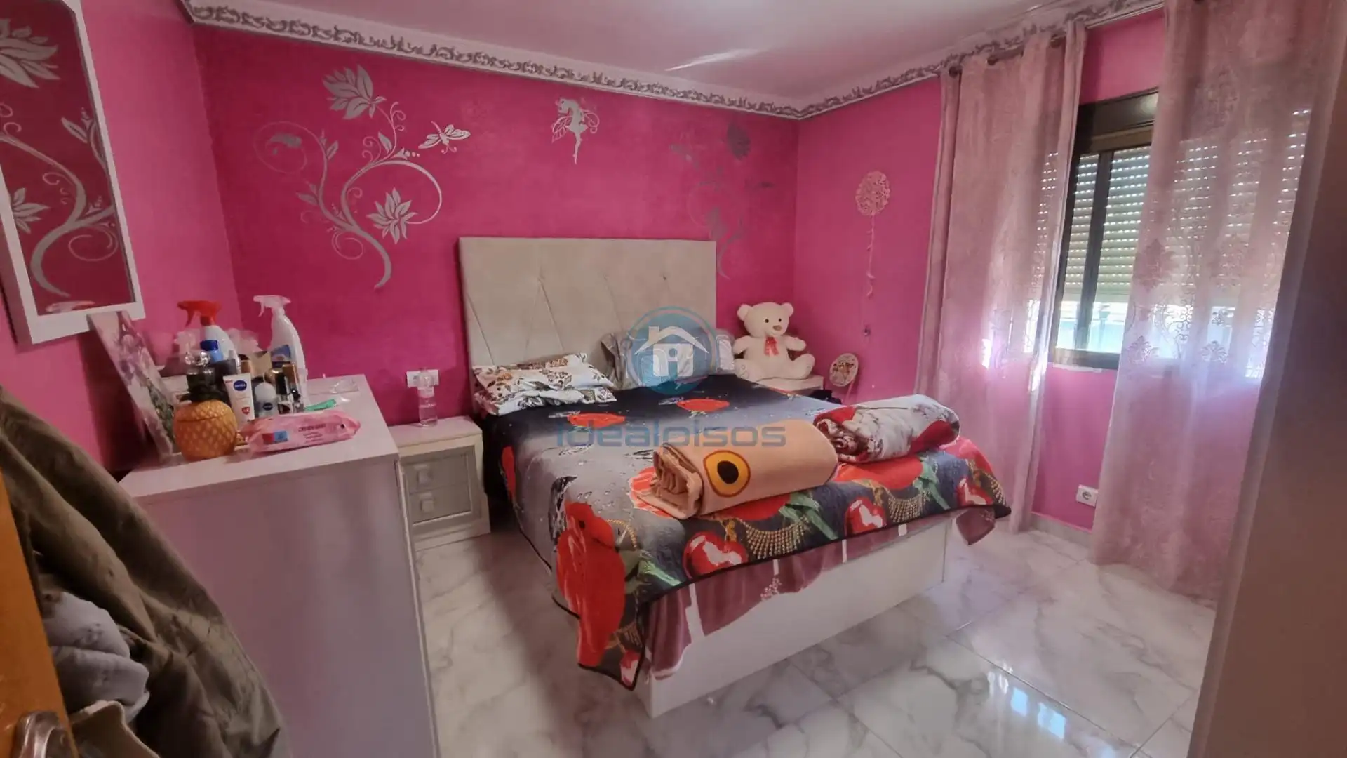 Dormitori de Casa o xalet en venda en Alicante / Alacant amb Aire condicionat, Jardí privat i Terrassa