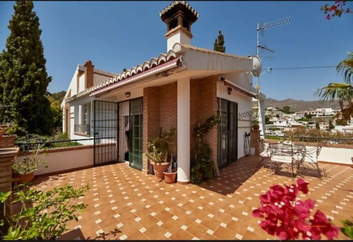 Villa mit Pool zum Verkauf in Velilla - Velilla Taramay, imagen 3