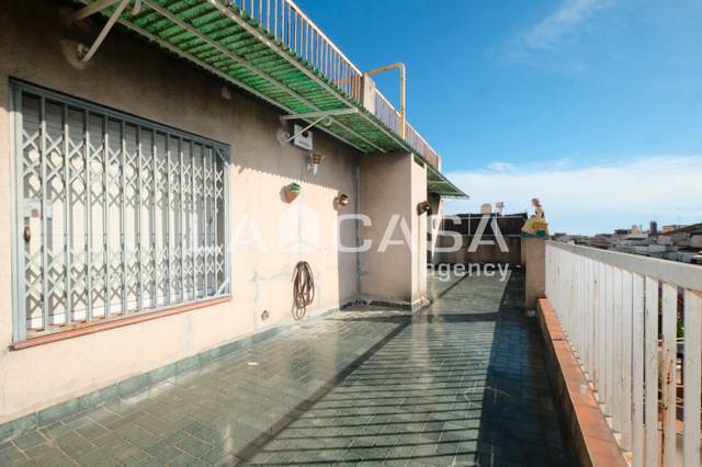 Ático en Venta en Carrer de las Navas de Tolosa en Navas