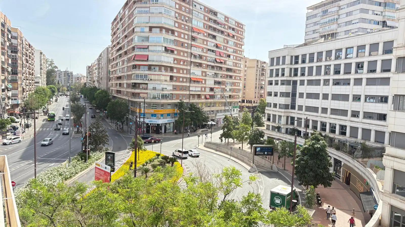 Vista exterior de Piso en venta en Murcia con Aire acondicionado y Balcón