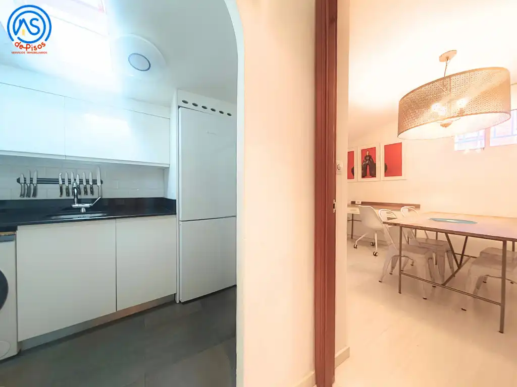 Wohnung zur Miete in Calle de Santa Isabel, 13, Alfonso