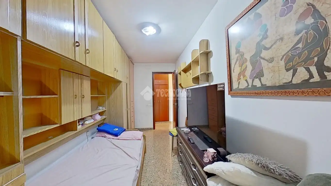 Dormitori de Pis en venda en Manresa amb Aire condicionat i Balcó