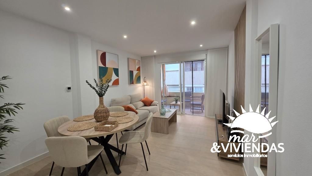 Living room of Apartment for sale in Garrucha  with Air Conditioner, Heating and Terrace