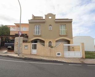 Exterior view of Single-family semi-detached for sale in Los Silos  with Terrace