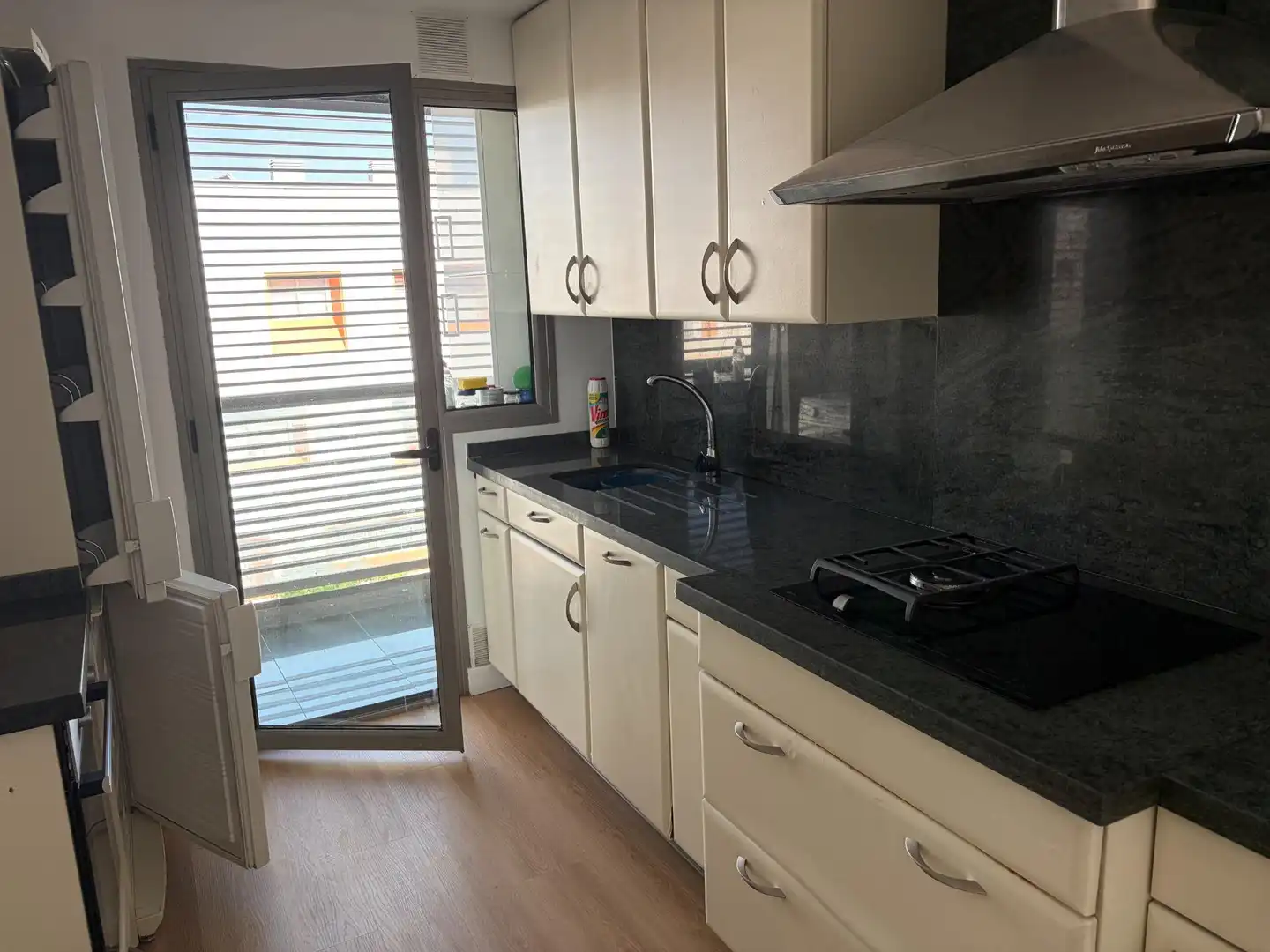 Cocina de Piso de alquiler en Sevilla con Aire acondicionado, Calefacción y Parquet