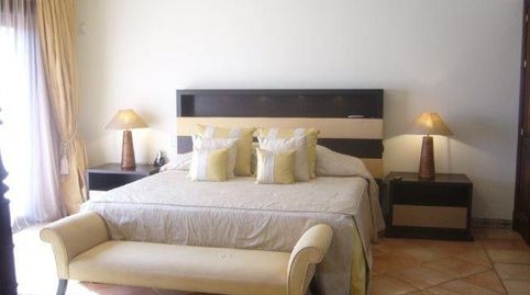 Foto 5 de Casa o chalet de alquiler en Puente Romano, Marbella