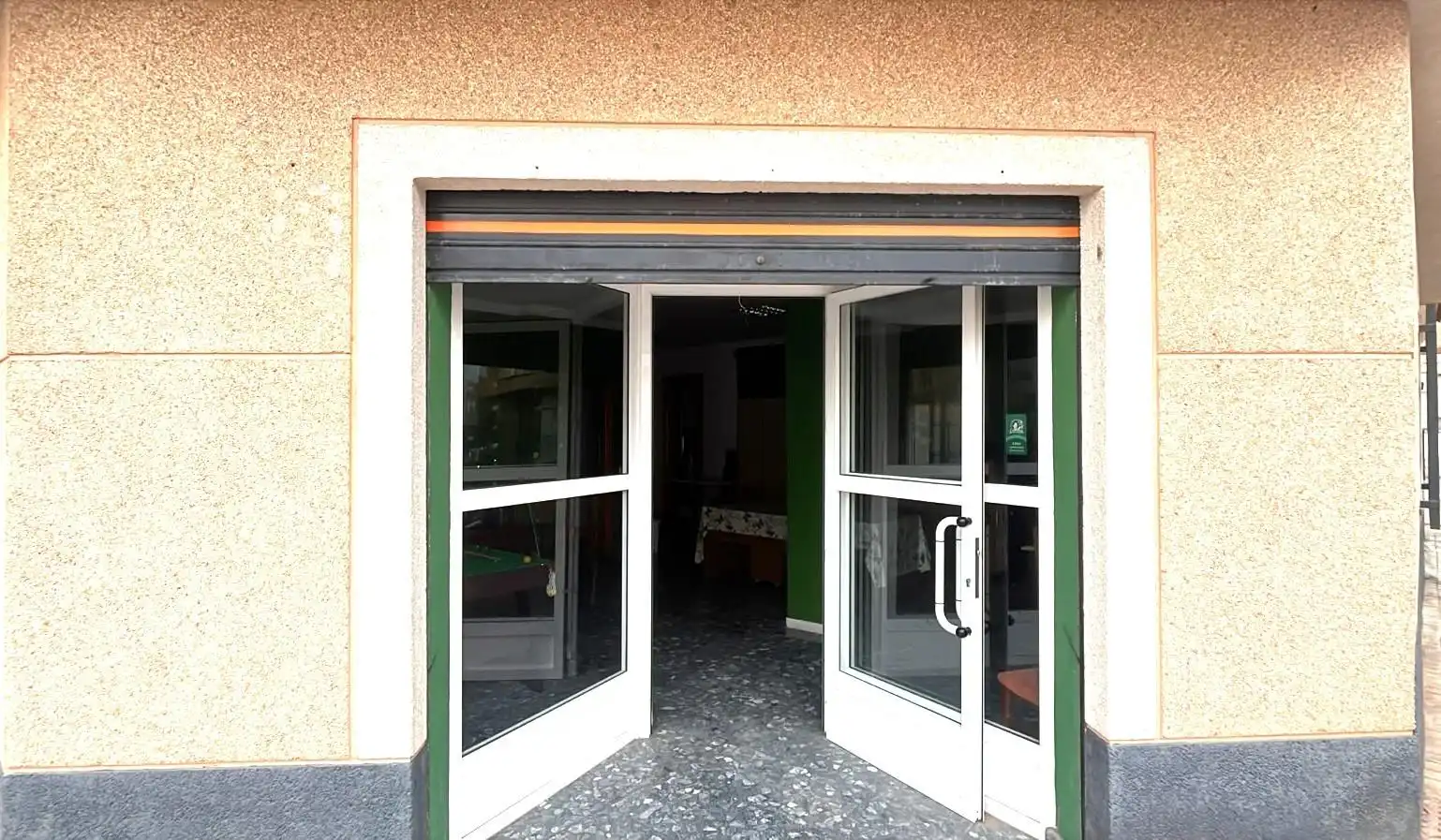 Local comercial en venda a El Ejido Ciudad