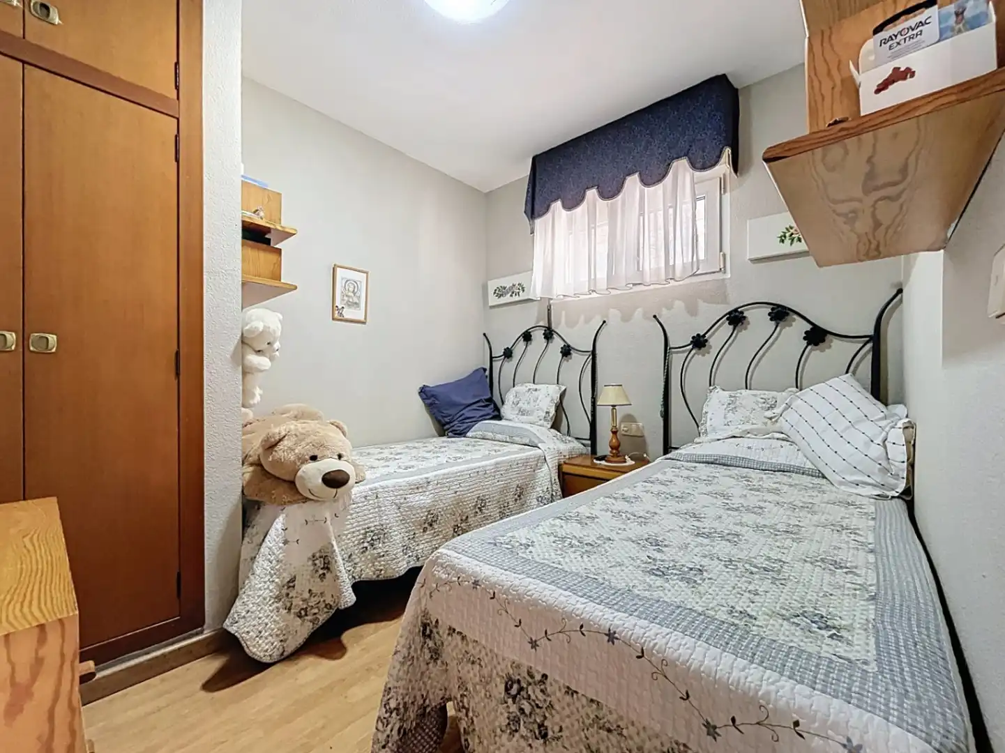 Schlafzimmer von Wohnung zum Verkauf in L'Alfàs del Pi mit Klimaanlage, Privatgarten und Schwimmbad