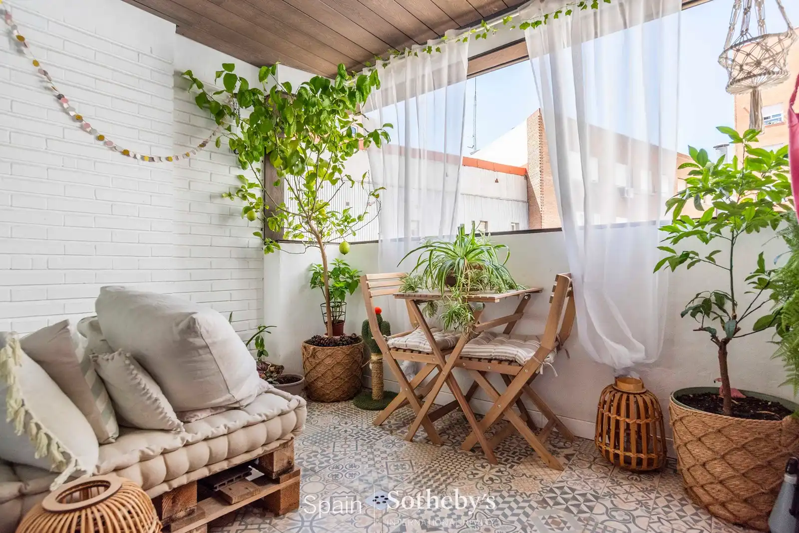 Terrassa de Apartament en venda en Madrid amb Aire condicionat, Calefacció i Terrassa