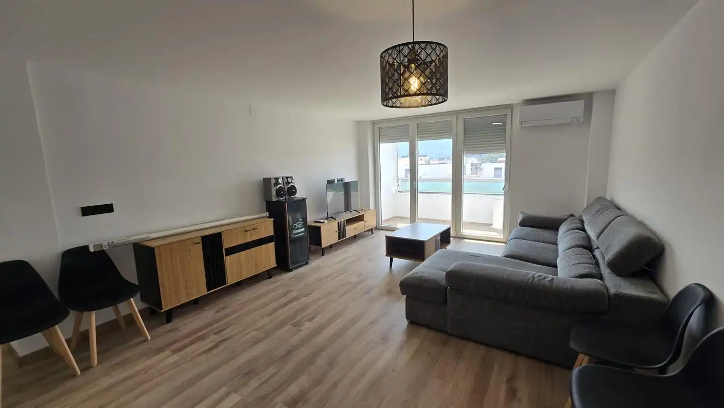 Wohnzimmer von Wohnung zur Miete in Gandia mit Klimaanlage, Terrasse und Möbliert