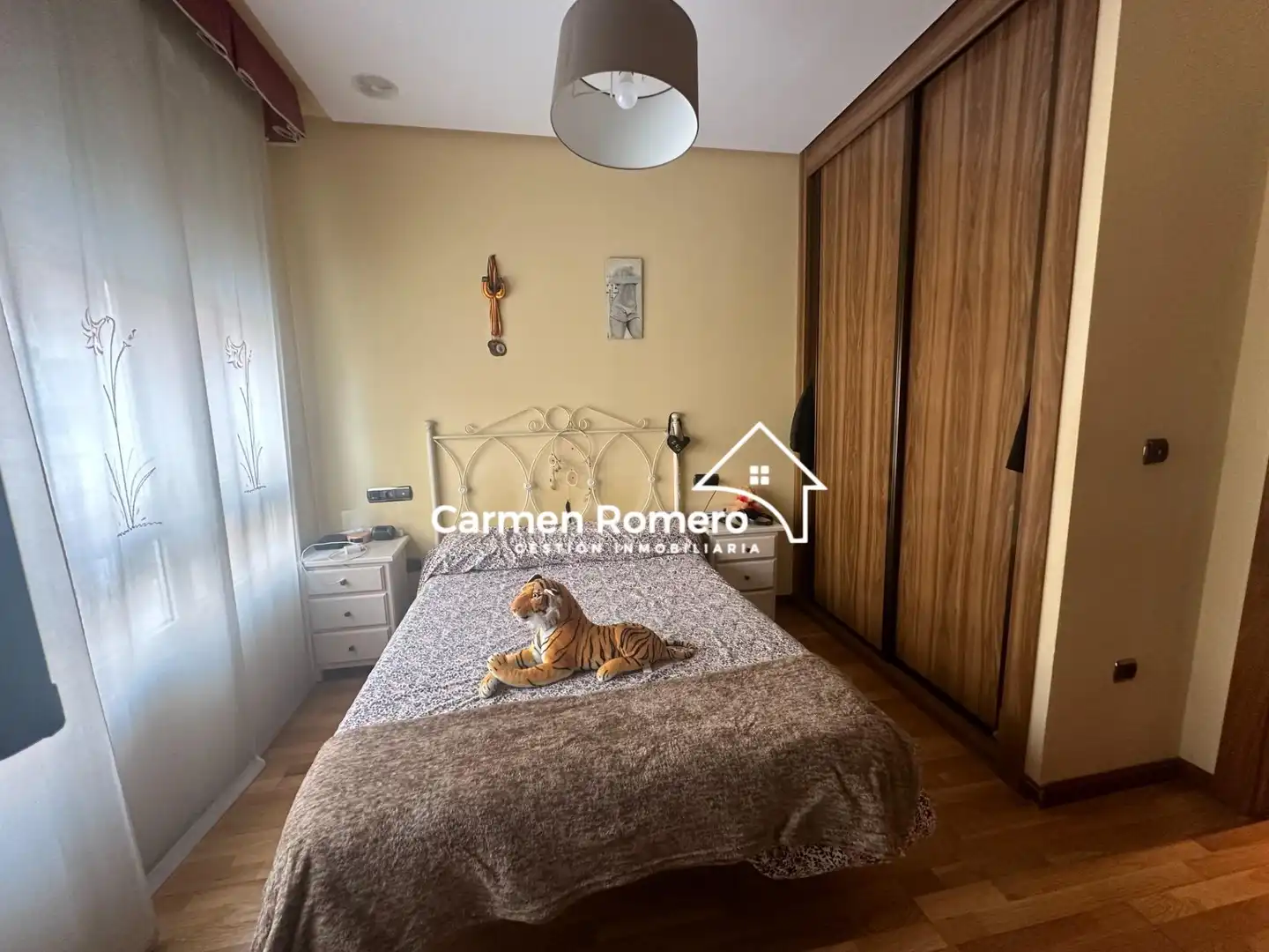 Bedroom of Flat for sale in Salamanca  with Heating, Parquet flooring and Terrace