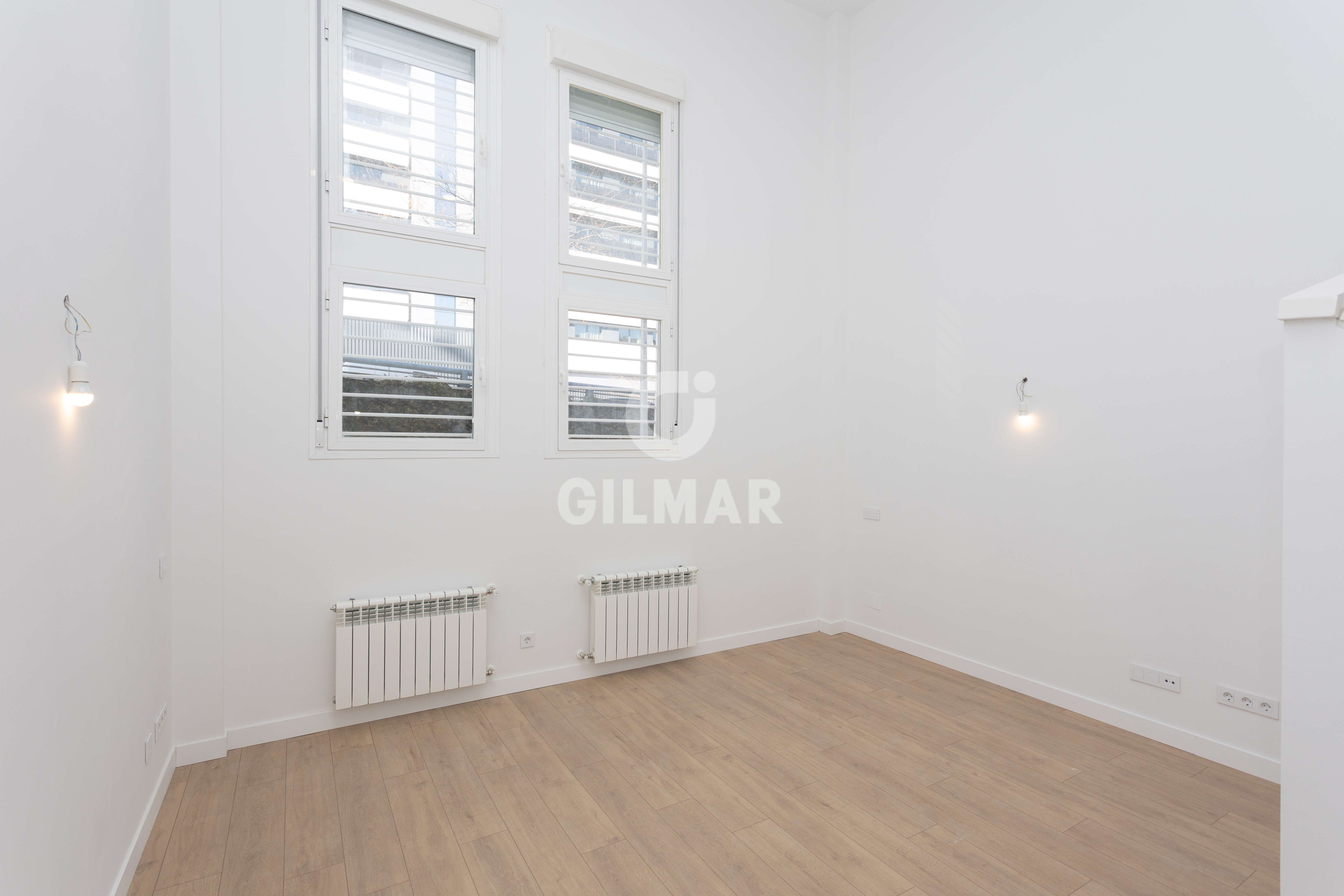 Dormitori de Dúplex en venda en  Madrid Capital amb Calefacció