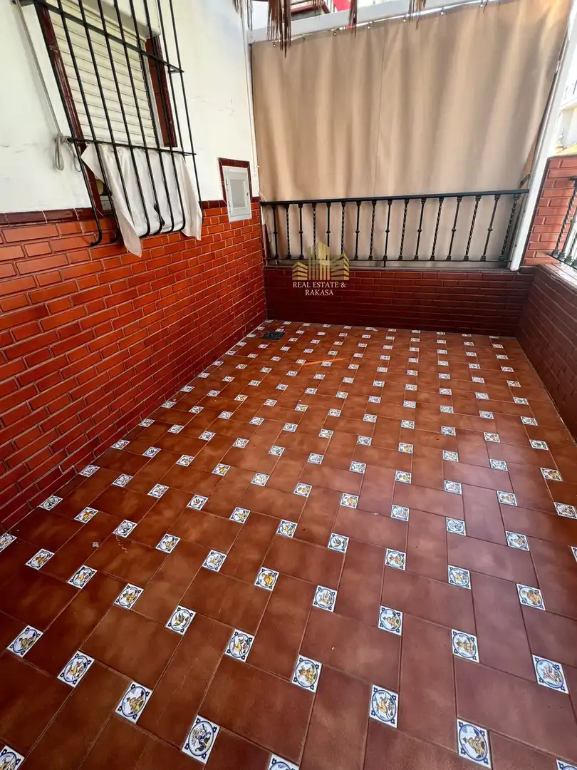 Terrassa de Casa o xalet en venda en Alcalá de Guadaira amb Terrassa i Traster