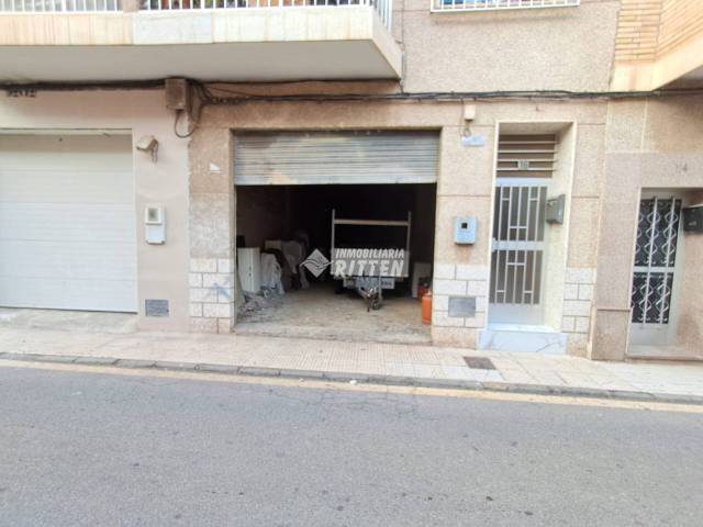 Local comercial en Venta en ZURBARAN en Los Barreros - Cuatro Santos