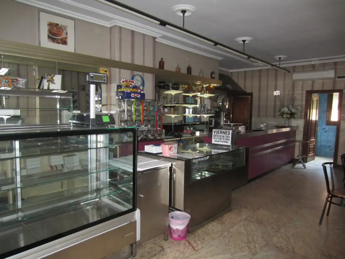 Locale commerciale in affitto a Kalero - Basozelai, imagen 2