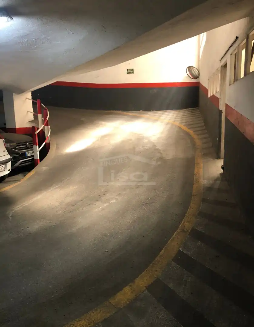 Einzelparkplatz zum Verkauf in Carrer de Sant Antoni Maria Claret, imagen 4