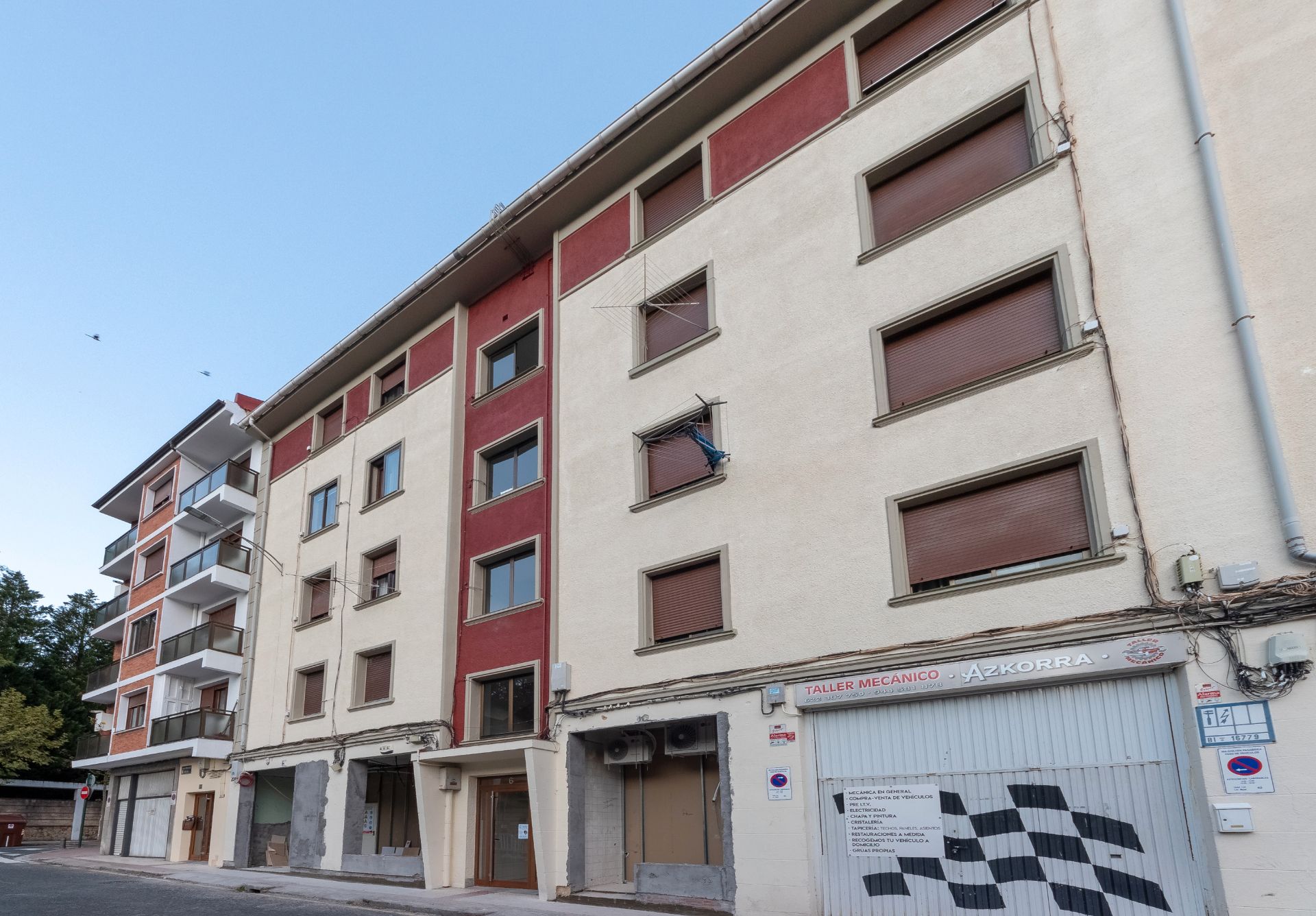 Exterior view of Flat for sale in Sondika  with Heating