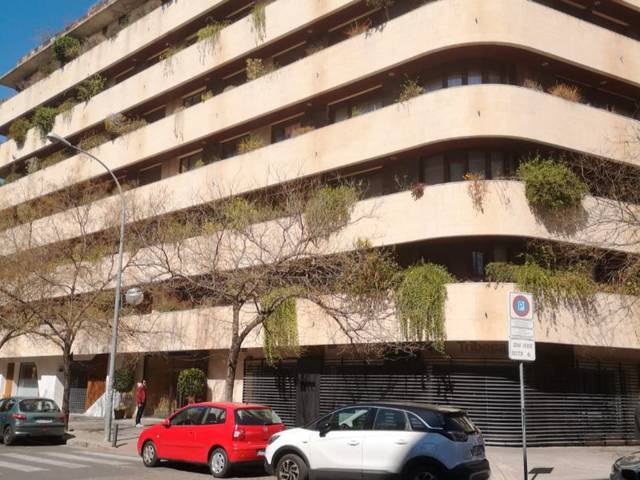 Trastero en Alquiler en Calle Fuenteovejuna, 1 en La Calzada - La Florida