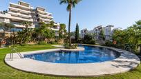 Swimming pool of Apartment for sale in Benahavís  with Air Conditioner, Terrace and Swimming Pool